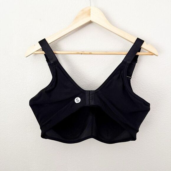 TORRID ACTIVE | Black Padded Sport Bra Adjustable Back Straps | Size 40D - Picture 2 of 5